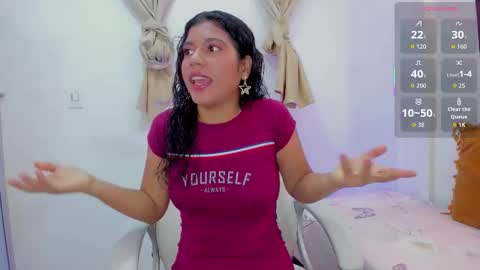 Andrea online show from November 27, 7:05 pm