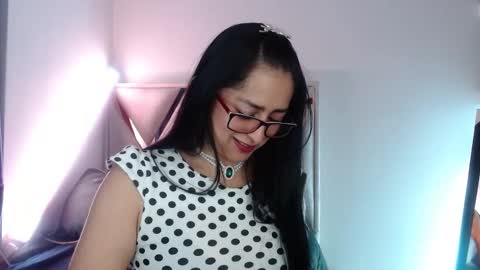 Snapshot of andrea_sexx_ chatting on December 10, 11:19 pm Andrea online show from December 10, 11:19 pm