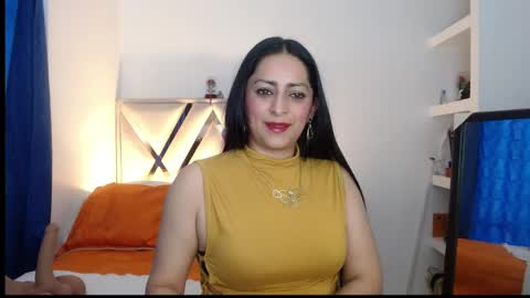 Andrea online show from May 14, 4:58 pm