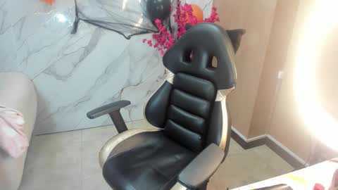 andrea_tasty_tf online show from October 30, 1:23 pm