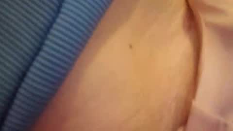 Snapshot of andreamartinssean2018 chatting on May 26, 1:34 am andreamartinssean2018 online show from May 26, 1:34 am