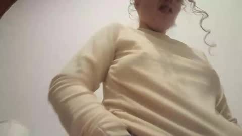 Snapshot of andreamartinssean2018 chatting on June 10, 6:45 am andreamartinssean2018 online show from June 10, 6:45 am