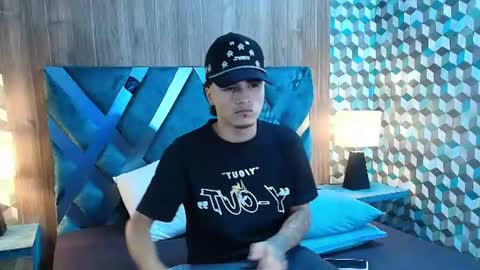 Andreao online show from August 9, 11:09 pm