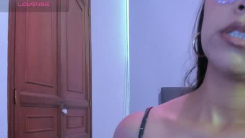 andreaqueenn online show from March 23, 7:18 pm