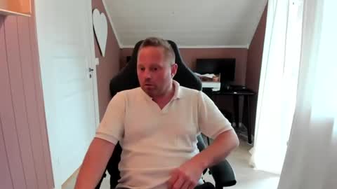 andreast46 online show from July 25, 6:05 pm