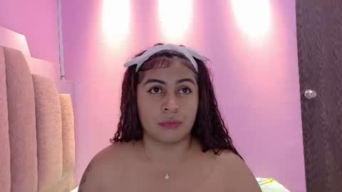 A n d r  e a S w e e t  online show from June 24, 8:19 pm