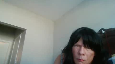 Imdrsuki online show from October 19, 1:56 pm