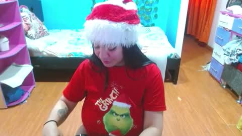 Andre online show from December 5, 6:26 pm