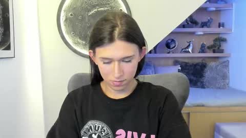 Andre Castaneda online show from February 10, 7:18 pm