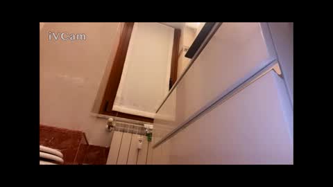 andregio0087 online show from January 16, 5:28 pm