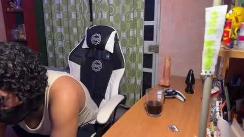 Andre Labuda online show from October 8, 1:03 am