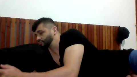 Snapshot of andreloko123 chatting on December 2, 3:26 am andreloko123 online show from December 2, 3:26 am