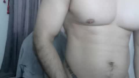 andres180950734 online show from April 28, 2:33 pm