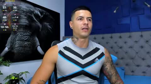 Snapshot of andres_clark chatting on May 26, 4:47 pm insta andres clark online show from May 26, 4:47 pm
