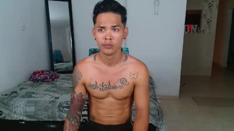 andres_santos777 online show from April 21, 8:01 pm