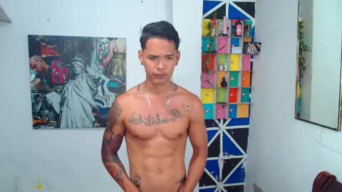 andres_santos777 online show from May 6, 5:18 pm