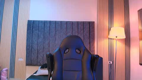 andres_stud online show from July 15, 5:02 am