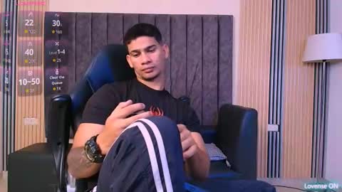 andres_stud online show from July 20, 3:32 am