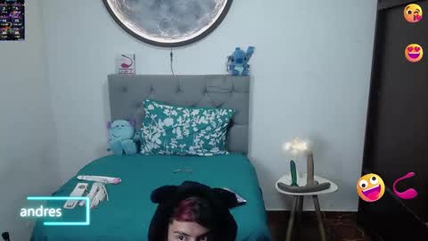 Snapshot of andrescruz_ chatting on October 14, 6:25 am andrescruz_ online show from October 14, 6:25 am