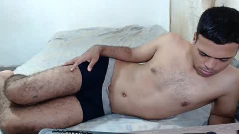 Snapshot of andresfern chatting on October 9, 9:24 pm ANDRES online show from October 9, 9:24 pm