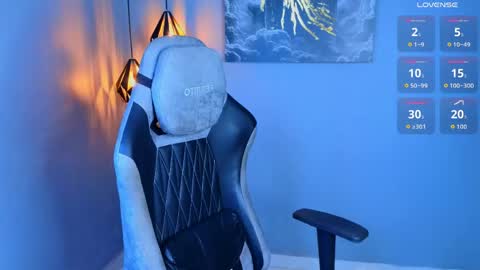 Andres online show from April 29, 1:15 pm