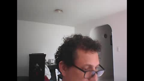 Snapshot of andresfloga chatting on November 3, 5:25 pm andresfloga online show from November 3, 5:25 pm