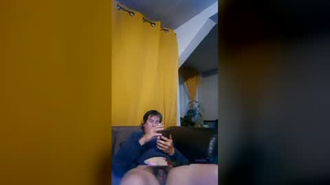 andresnunes online show from May 13, 4:43 am