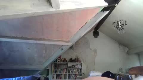 Snapshot of andrew160258 chatting on July 12, 12:18 pm Andrew online show from July 12, 12:18 pm