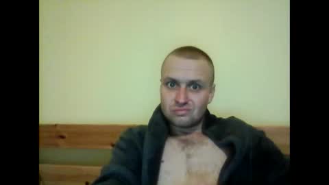 Snapshot of andrew3356577 chatting on February 22, 9:59 pm andrew3356577 online show from February 22, 9:59 pm