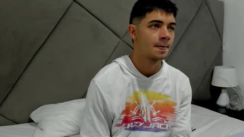 Snapshot of andrew_colleman1 chatting on November 4, 7:18 am Colleman online show from November 4, 7:18 am