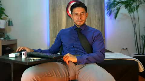 Andrew online show from May 9, 5:23 am