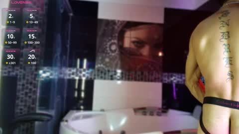 andrew_haalls online show from February 12, 10:05 pm