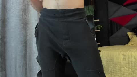 Andrew Mathwes online show from December 3, 12:35 am