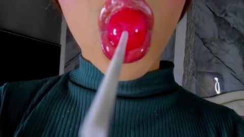 Snapshot of andrew_taylor0 chatting on September 9, 4:34 am Andrew Taylor0 online show from September 9, 4:34 am