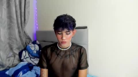 Snapshot of andrew_uwu_ chatting on December 18, 10:49 pm ANDREW independent model online show from December 18, 10:49 pm