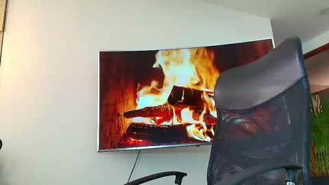 ANDREW WEST online show from March 7, 4:00 pm