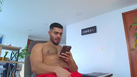 ANDREW WEST online show from November 4, 3:11 pm