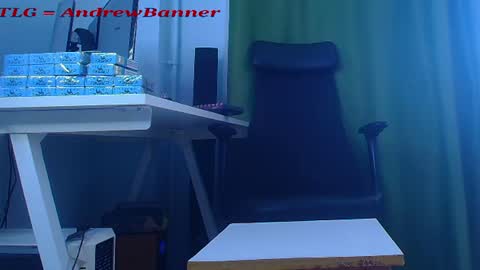 Snapshot of andrewbanner chatting on July 20, 8:06 am MasterRomania online show from July 20, 8:06 am