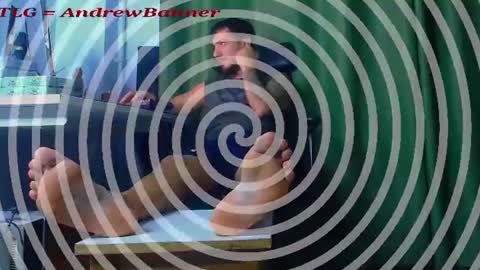 Snapshot of andrewbanner chatting on July 22, 6:27 am MasterRomania online show from July 22, 6:27 am