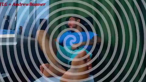 Snapshot of andrewbanner chatting on July 28, 11:17 am MasterRomania online show from July 28, 11:17 am