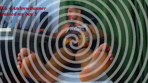 Snapshot of andrewbanner chatting on August 6, 4:36 am MasterRomania online show from August 6, 4:36 am