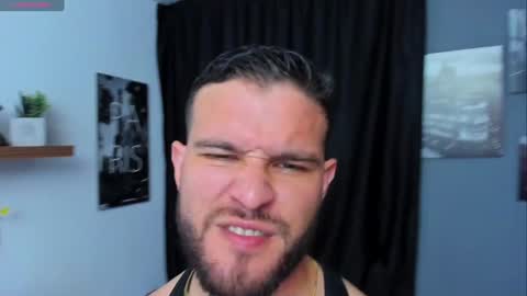 Snapshot of andrewdiaz_ chatting on January 15, 11:30 pm Andrew Diaz online show from January 15, 11:30 pm