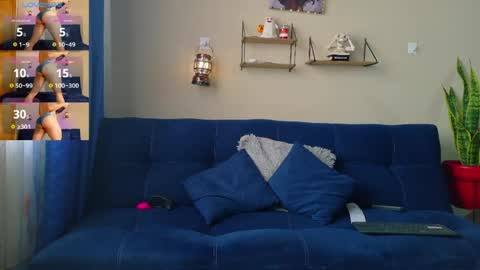 Snapshot of andrewfalcon_ chatting on May 27, 8:06 pm andrewfalcon_ online show from May 27, 8:06 pm