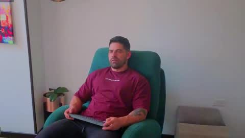 Andrew online show from April 29, 10:27 pm