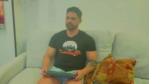 Snapshot of andrewfame chatting on June 29, 1:56 am Andrew online show from June 29, 1:56 am