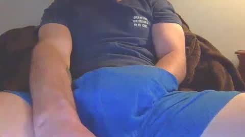 Snapshot of andrewholdsteady chatting on December 20, 7:33 am andrewholdsteady online show from December 20, 7:33 am