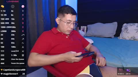 andrewmhilton_ online show from January 16, 4:38 am