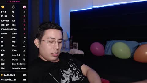 andrewmhilton_ online show from February 12, 2:35 am