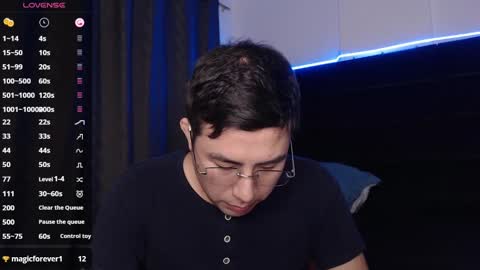 andrewmhilton_ online show from March 11, 2:43 am