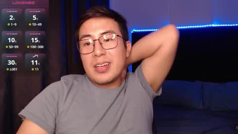 andrewmhilton_ online show from March 14, 6:41 am